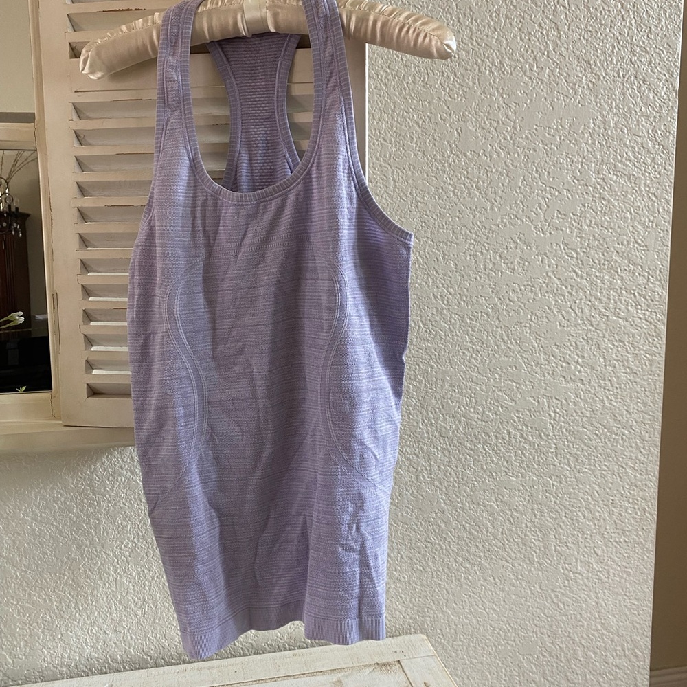 Lululemon swiftly racerback size 8